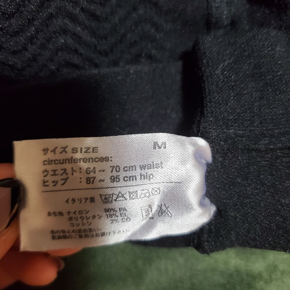 Corset - Picture 5 of 6